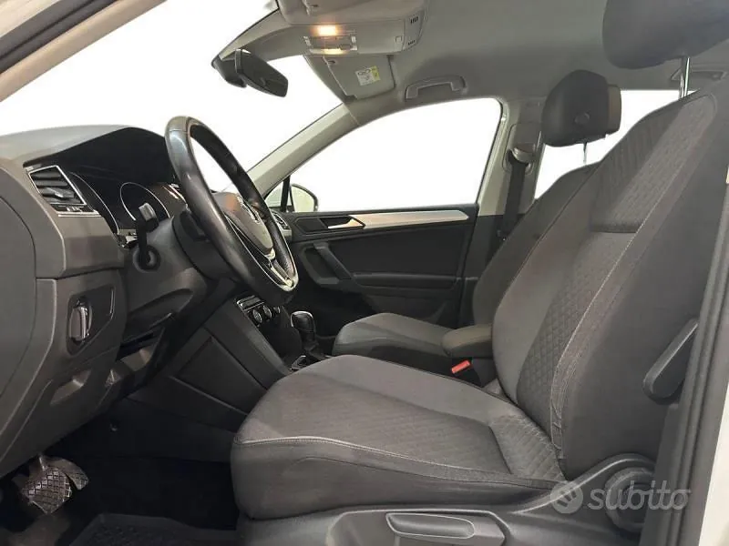 Volkswagen Tiguan 2019 photo 2