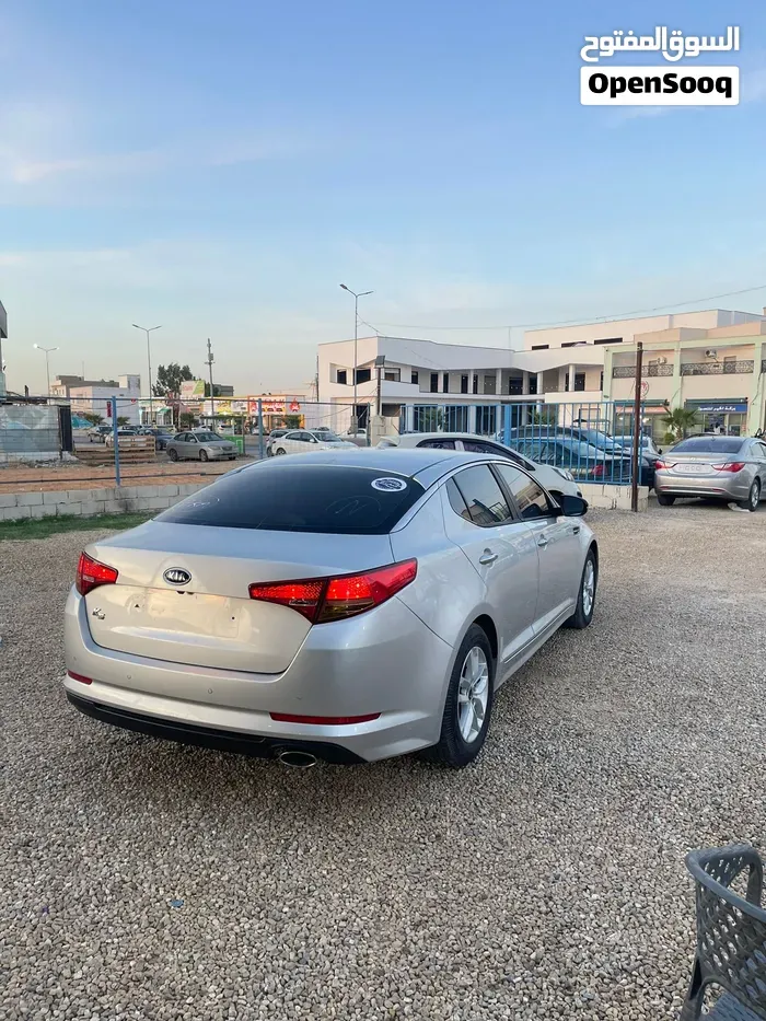 Kia K5 2011 photo 4