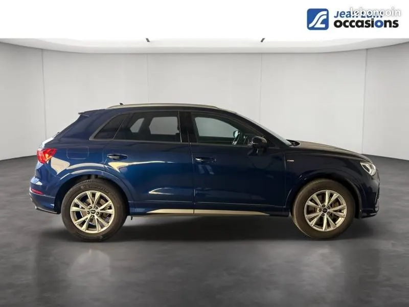 Audi Q3 2023 photo 4