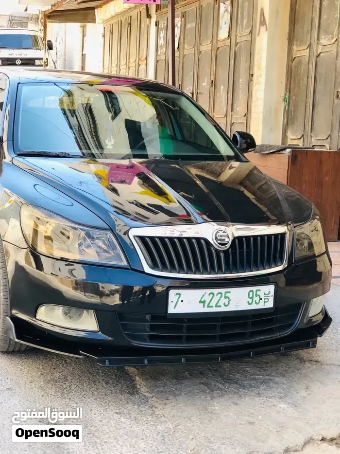 Skoda Octavia 2010 photo 2