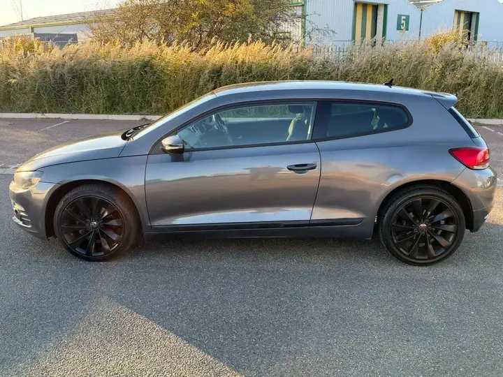 Volkswagen Scirocco 2010 photo 5