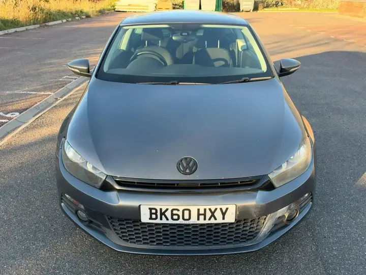 Volkswagen Scirocco 2010 photo 2