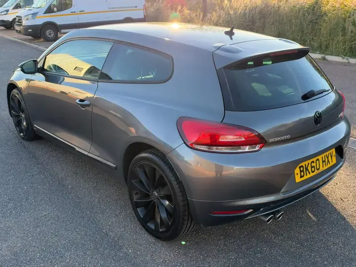 Volkswagen Scirocco 2010 photo 4