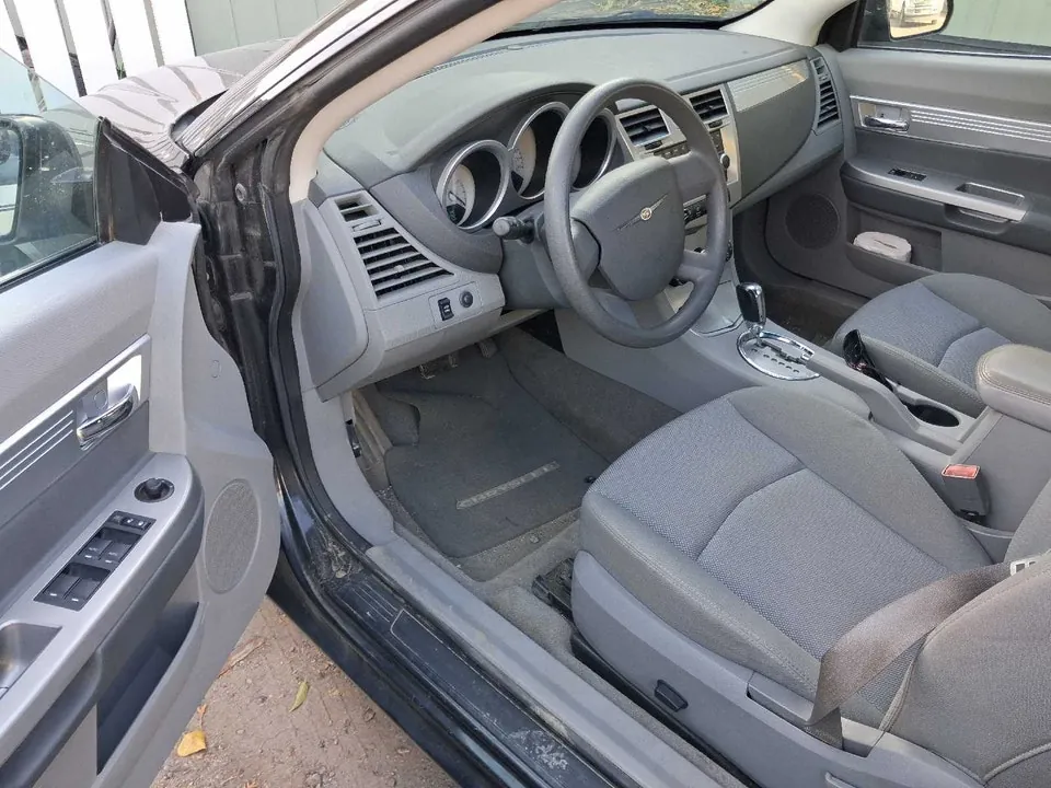 Chrysler Sebring 2008 photo 2