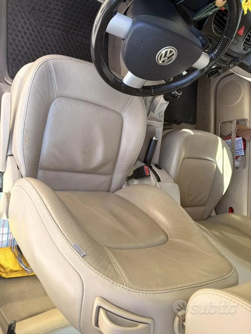 Volkswagen Beetle 2006 photo 3