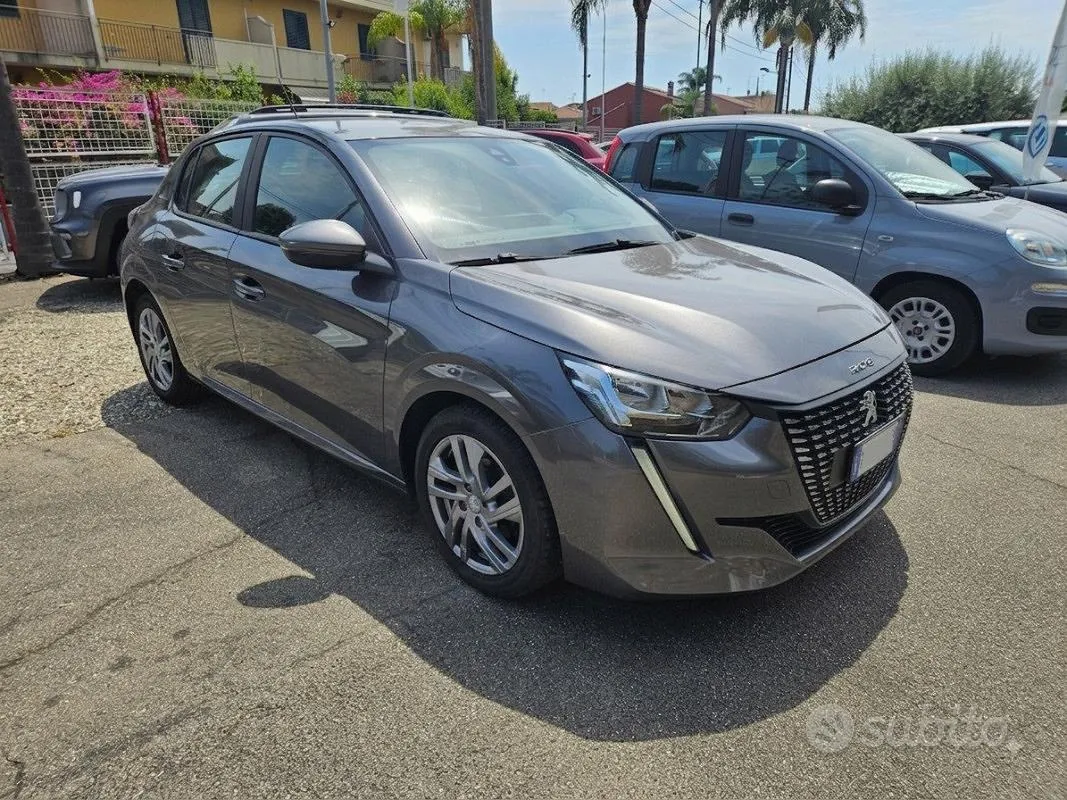 Peugeot 208 2019 photo 2