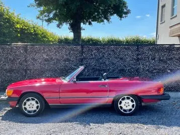 Mercedes-Benz 560 Sl