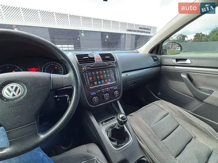 Volkswagen Jetta 2008 photo 4