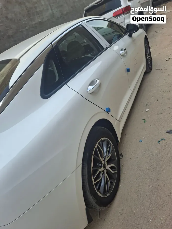 Kia K5 2023 photo 4