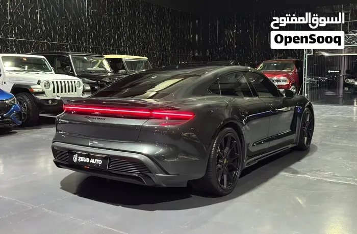 Porsche Taycan 2023 photo 4