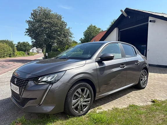 Peugeot 208 2022 photo 3