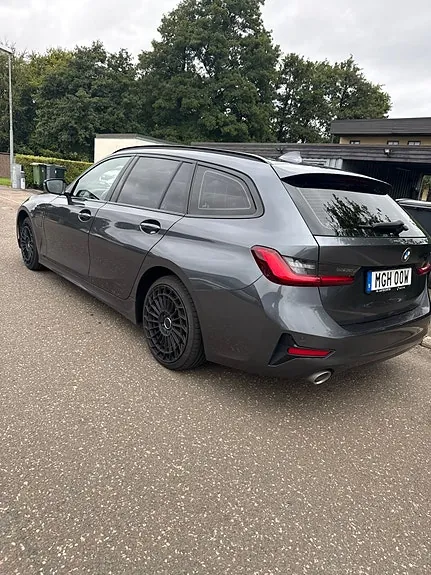 BMW 330E 2021 photo 3