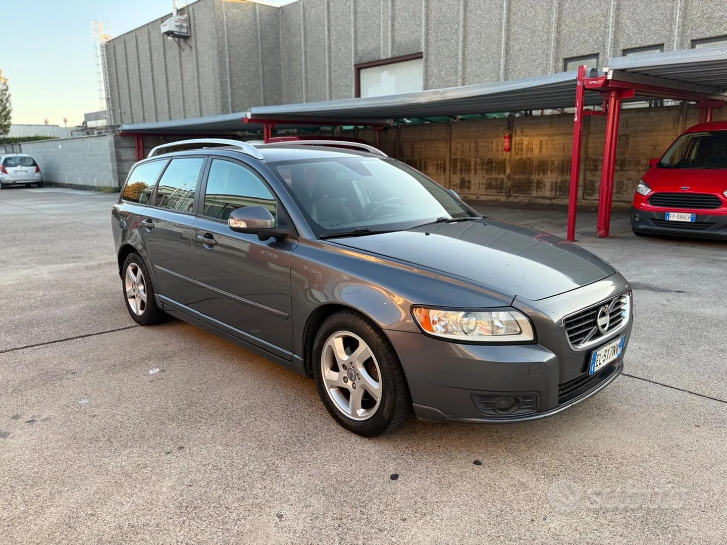 Volvo V50 2012 photo 3