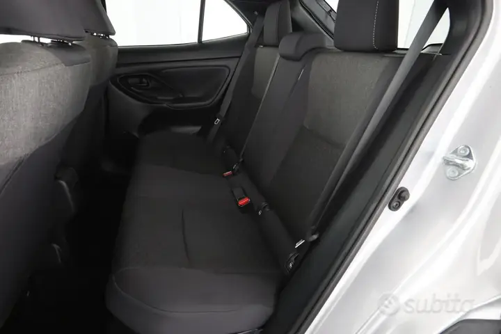 Toyota Yaris Cross 2026 photo 2
