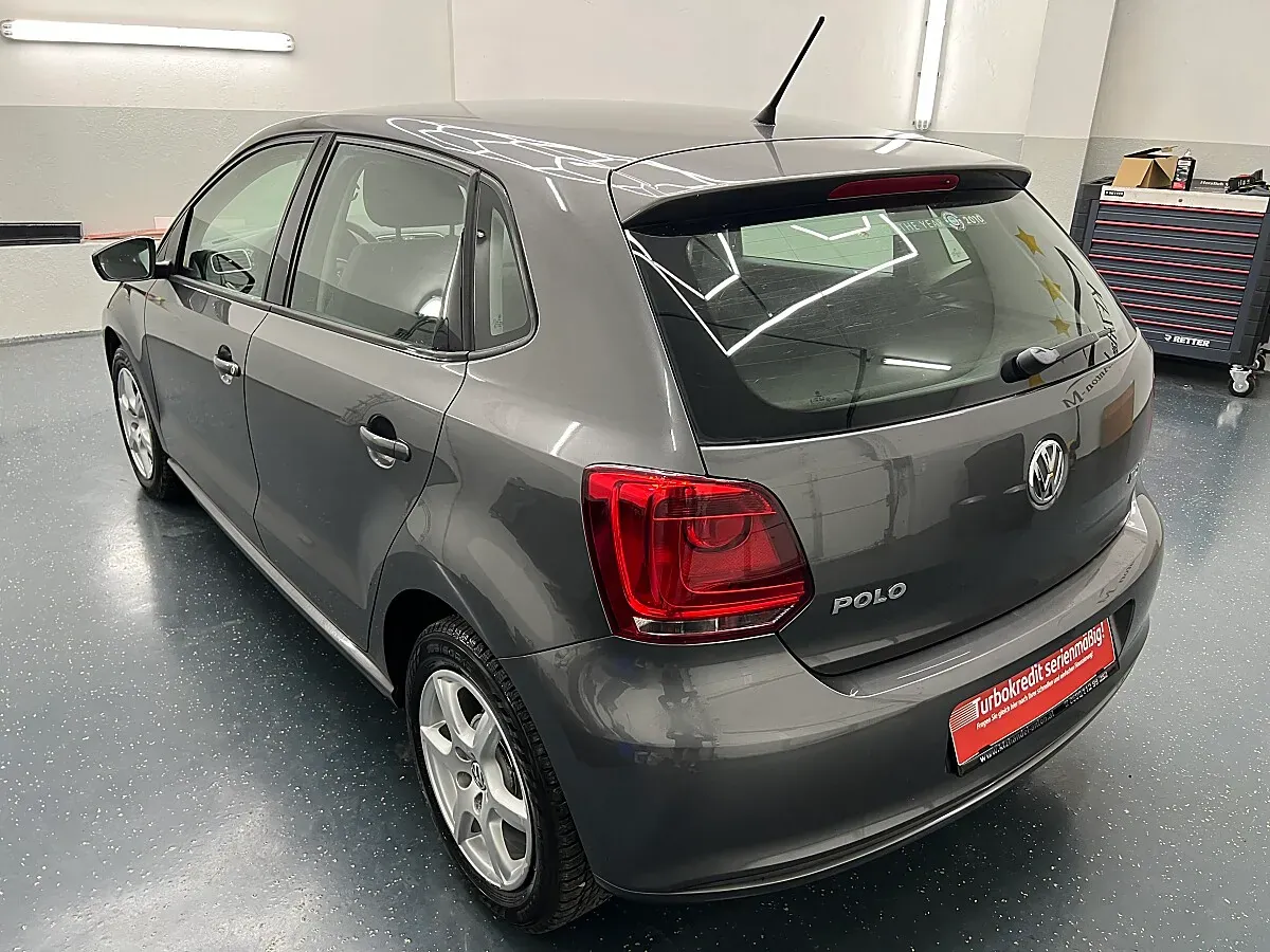 Volkswagen Polo 2010 photo 3