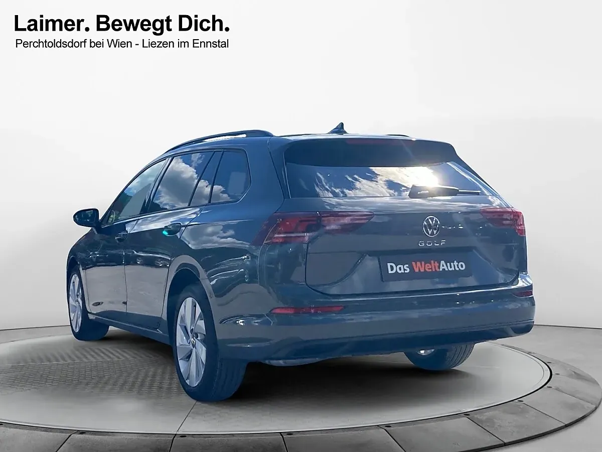 Volkswagen Golf 2026 photo 3