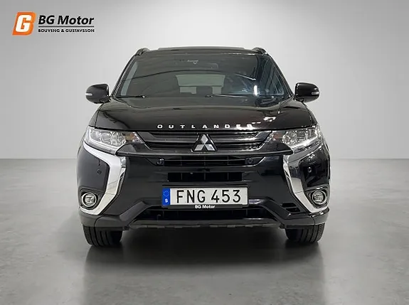 Mitsubishi Outlander 2018 photo 2