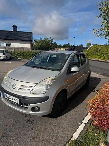 Nissan Pixo