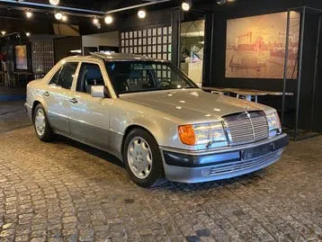Mercedes-Benz Eklasse