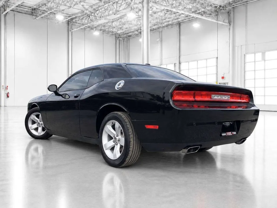 Dodge Challenger 2014 photo 4