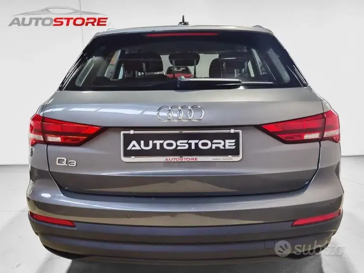 Audi Q3 2021 photo 5