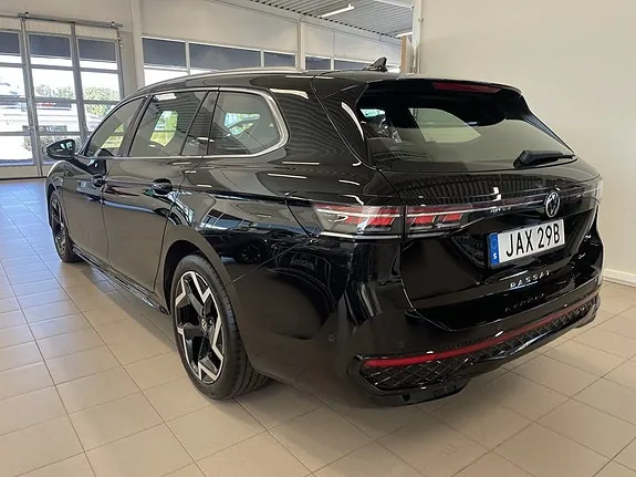 Volkswagen Passat 2024 photo 5