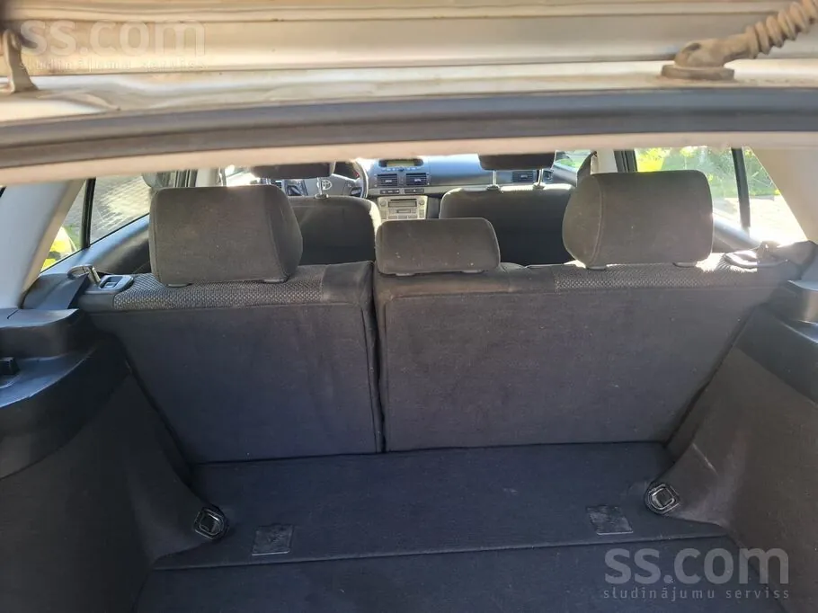 Toyota Avensis 2006 photo 4