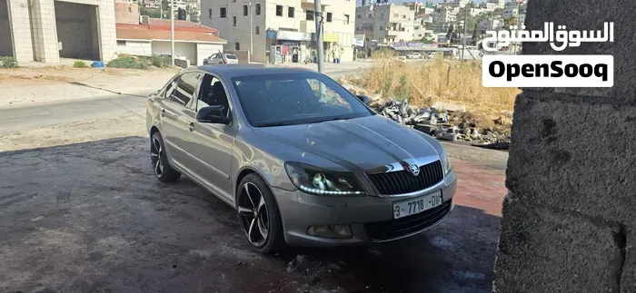Skoda Octavia 2010 photo 4
