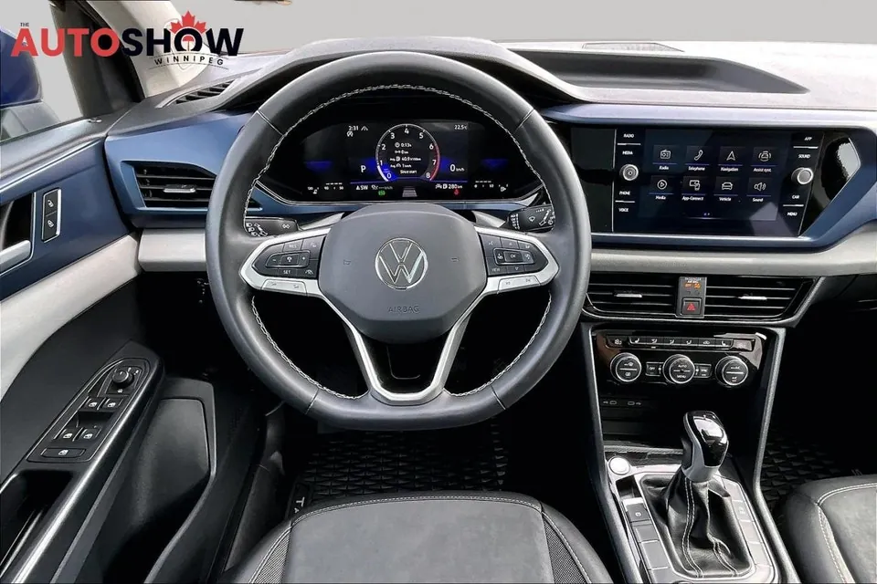 Volkswagen Taos 2023 photo 3