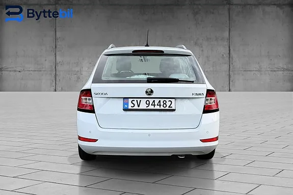 Skoda Fabia 2019 photo 3