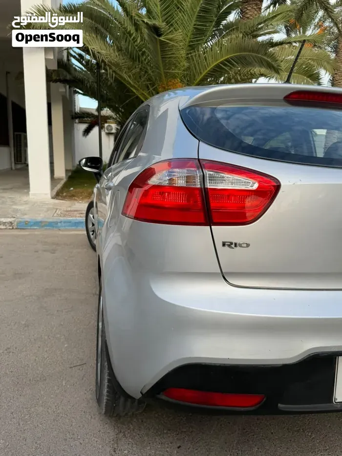 Kia Rio 2013 photo 4