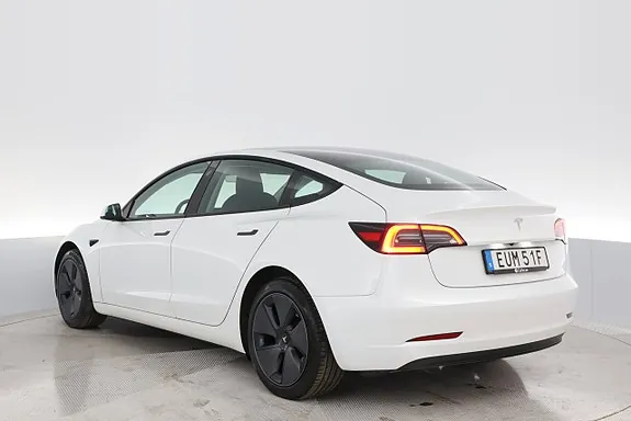 Tesla Model 3 2023 photo 4