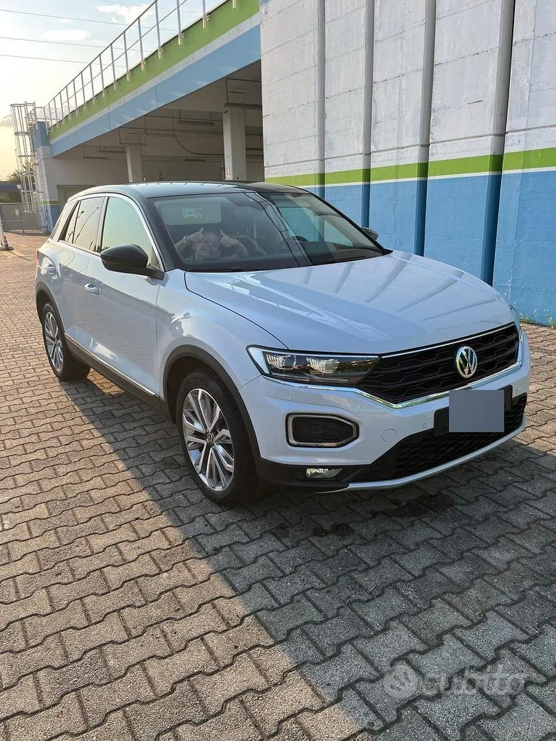 Volkswagen T-Roc 2021 photo 3