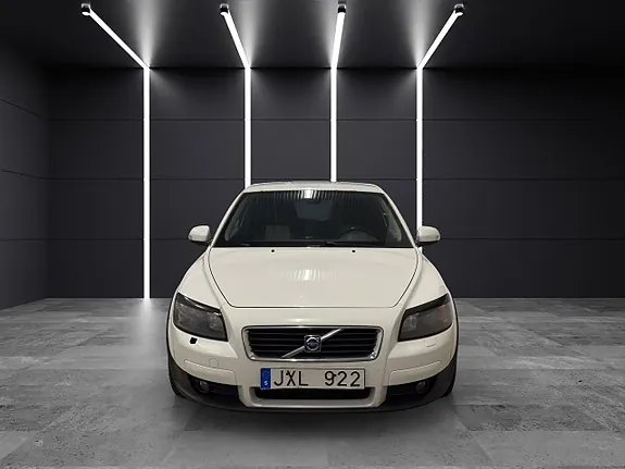 Volvo C30 2010 photo 2