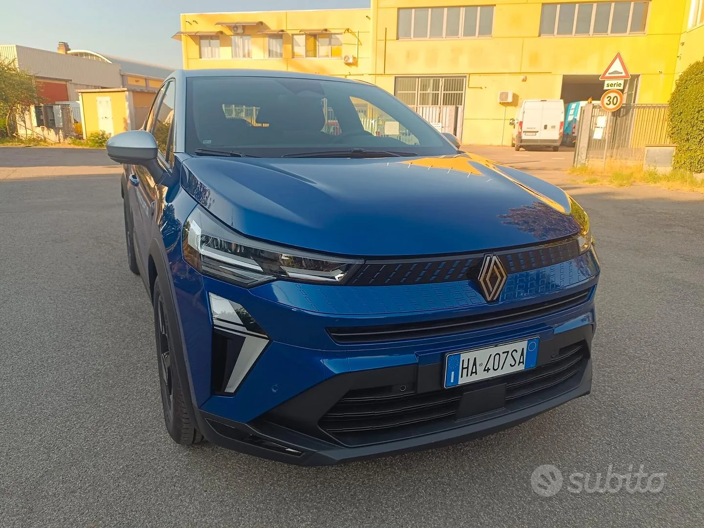Renault Captur 2025 photo 2