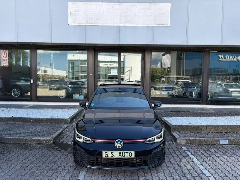 Volkswagen Golf Gti 2023 photo 2