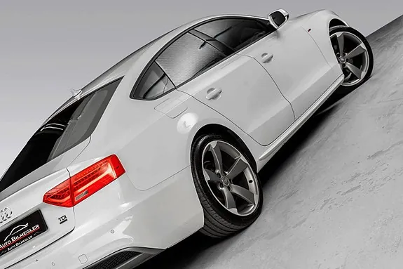 Audi A5 2013 photo 4