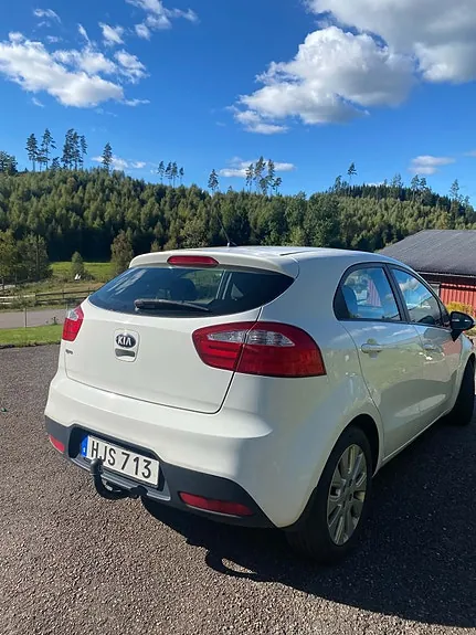 Kia Rio 2014 photo 2
