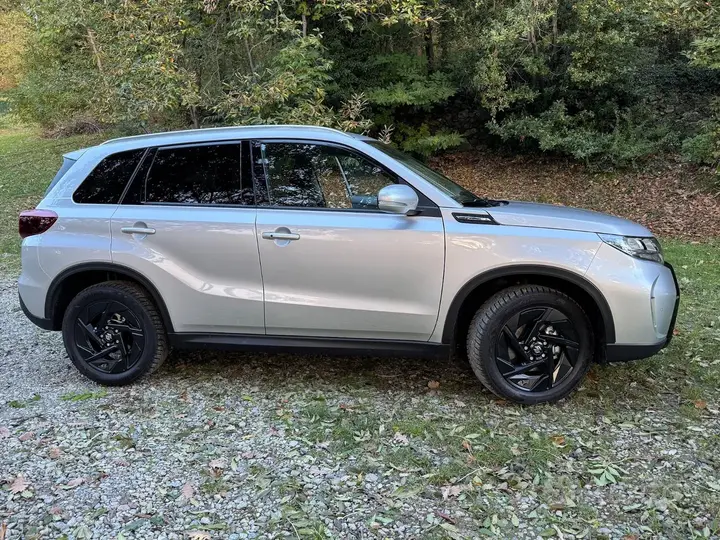Suzuki Vitara 2025 photo 3