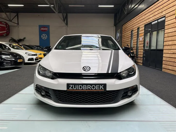 Volkswagen Scirocco 2012 photo 2
