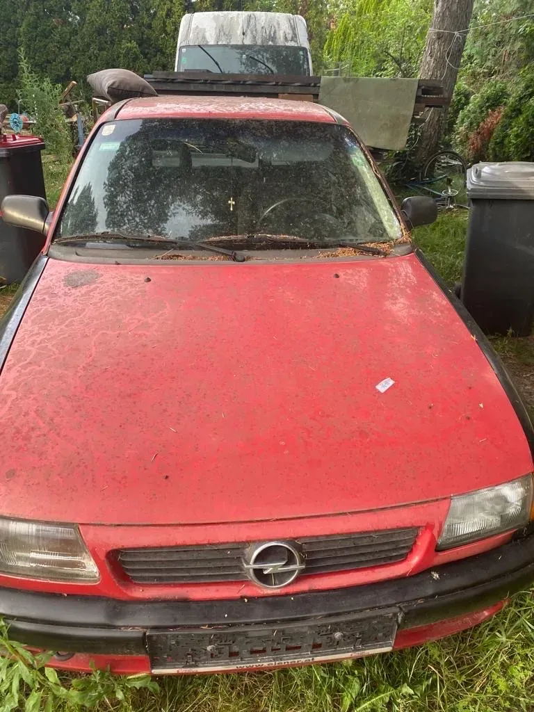 Opel Astra 1996 photo 2
