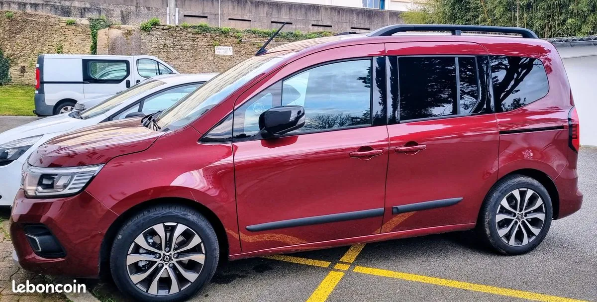 Renault Kangoo 2023 photo 2