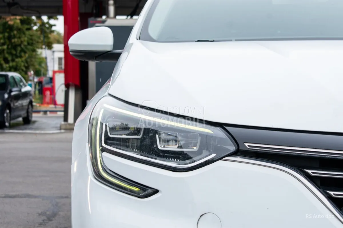 Renault Megane 2019 photo 3