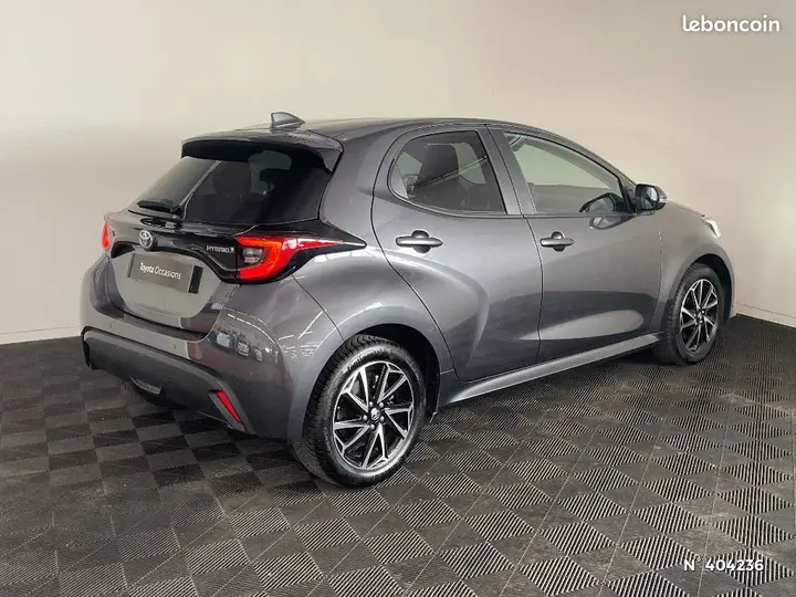 Toyota Yaris 2022 photo 4