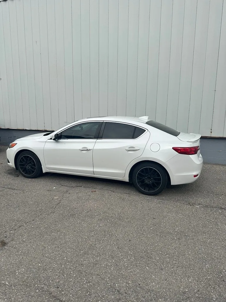 Acura Ilx 2013 photo 3