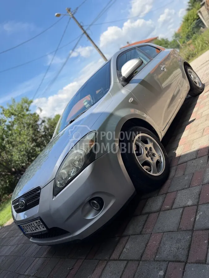 Kia Pro_Cee'D 2008 photo 3