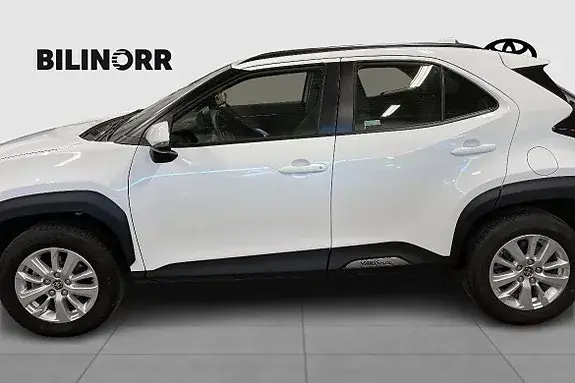 Toyota Yaris Cross 2023 photo 3