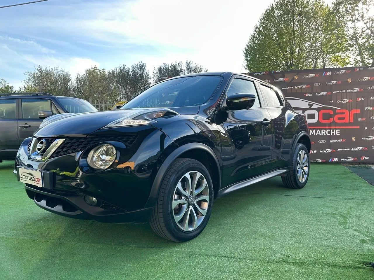 Nissan Juke 2015 photo 2