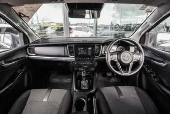 Mazda Bt-50 2023 photo 3