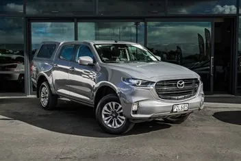Mazda Bt-50 2023 photo 2